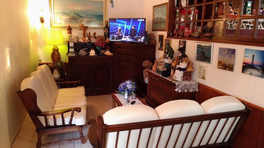 Hotel Abbaruja Олбия Екстериор снимка