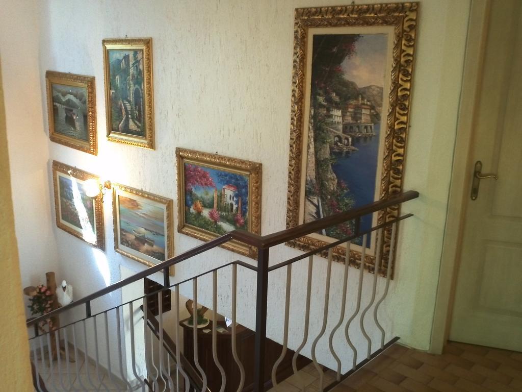 Hotel Abbaruja Олбия Екстериор снимка