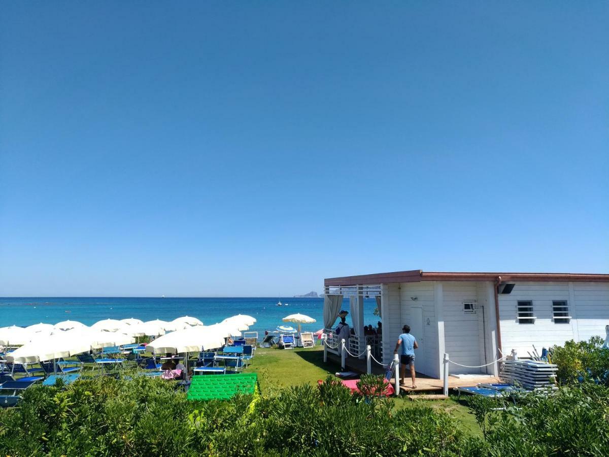 Hotel Abbaruja Олбия Екстериор снимка